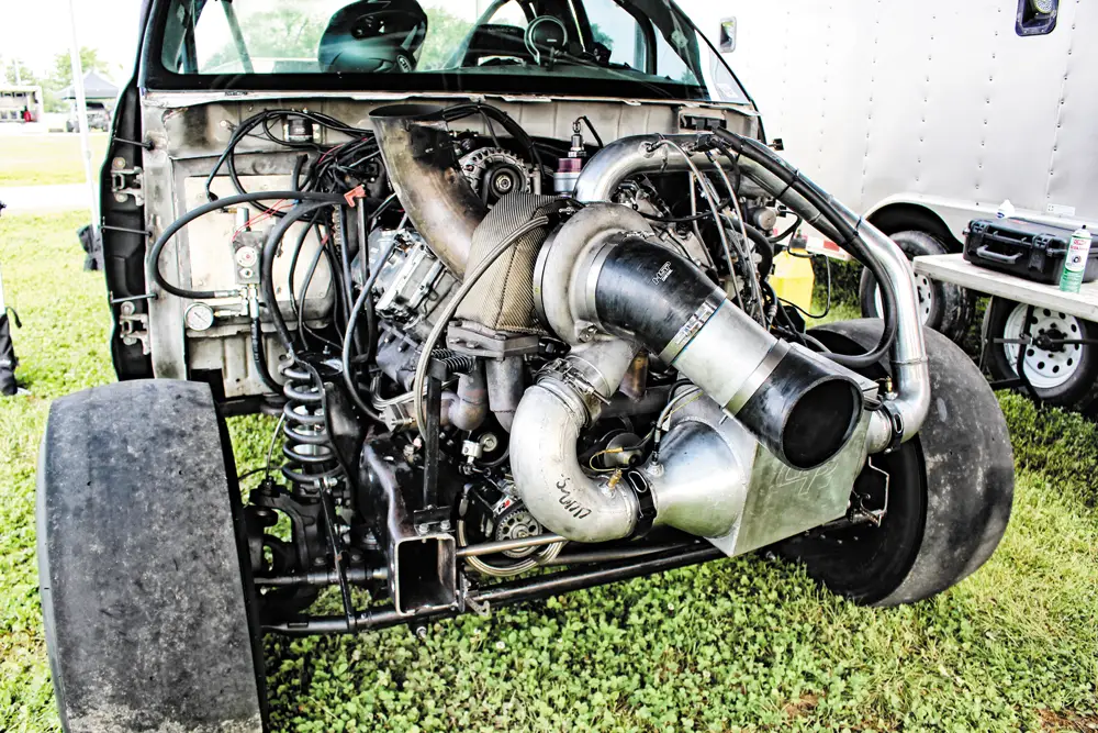 single turbo, front-mounted BorgWarner S480 SX-E, T6 single, BorgWarner’s 96mm turbine wheel, 1.32 A/R exhaust housing, 80mm compressor wheel, S480, Odawgs Diesel, exhaust manifolds, up-pipes, two-stage nitrous system, 15-pound bottle, ice barrel intercooler, C&R Racing