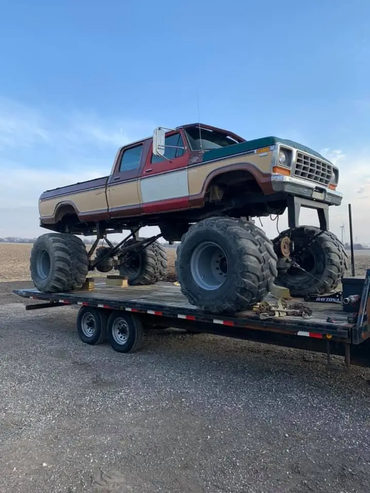 4x4 vintage ford monster truck